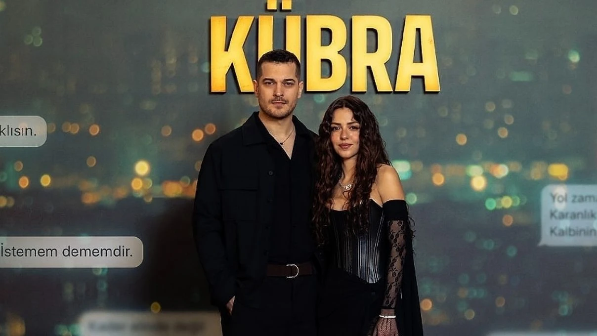 Çağatay Ulusoy kız isteme törenine katıldı! Ünlü oyuncu yakın arkadaşını mutlu gününde yalnız bırakmadı