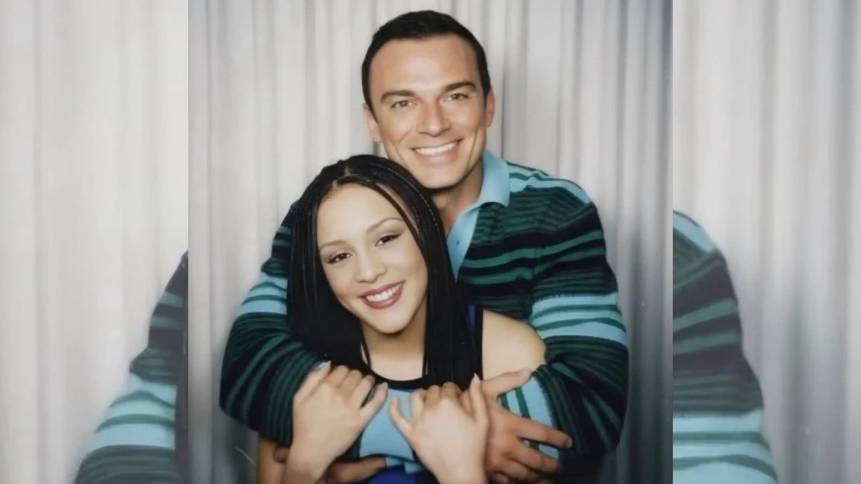 Defne Joy Foster’ı ölüm yıl dönümünde rol arkadaşı unutmadı! Sihirli Annem’in Yavuz’u Jess Molho sosyal medya hesabından paylaştı