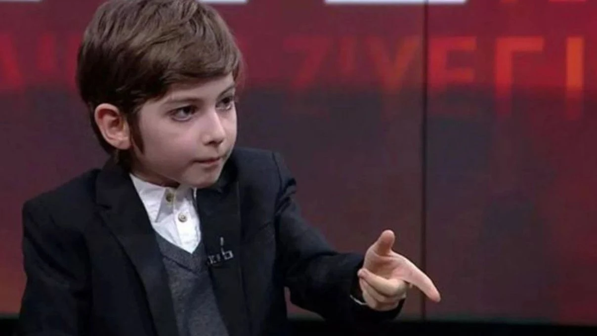 Filozof Atakan uzun bir aradan sonra ortaya çıktı! Yeni imajıyla herkesi şaşkına çevirdi 7 Filozof Atakan uzun bir aradan sonra ortaya çıktı! Yeni imajıyla herkesi şaşkına çevirdi