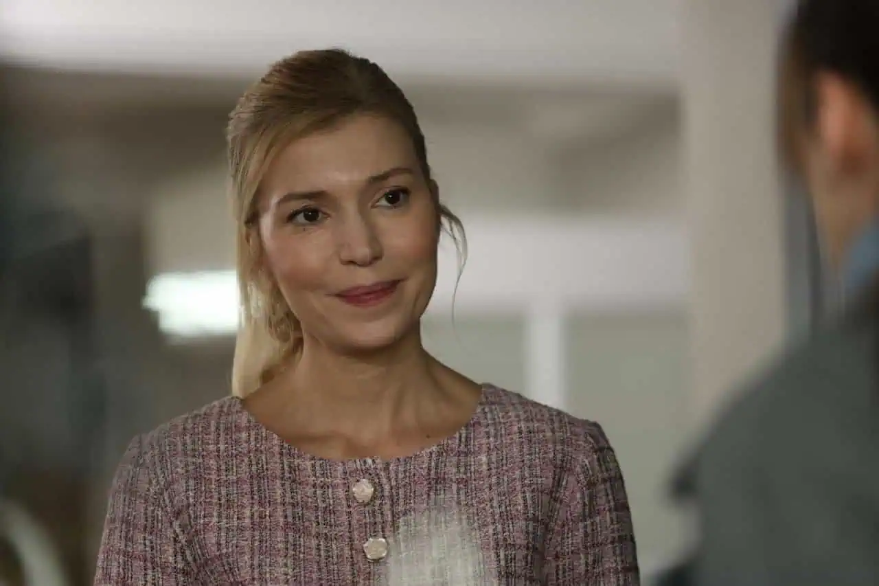 İnci Taneleri’nde sırlar açığa çıktı! Dilber’in geçmişi ve Yücedağ kardeşlerin güç birliği izleyiciyi şoke etti 6 Inci Taneleri 4