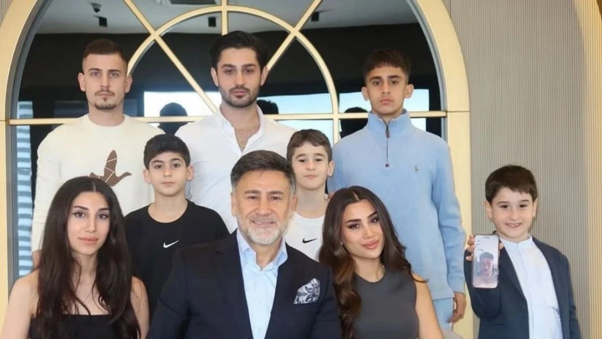 İzzet Yıldızhan’dan eşi Ajda Yıldızhan’a büyük jest! Görkemli doğum günü kutlaması gündem oldu