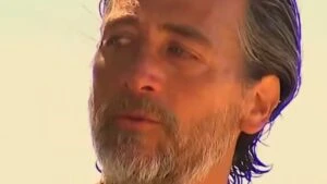 Survivor 2026’da ilk iletişim ödülünde gözyaşları sel oldu! Murat Arkın’ın “ babamdan mektup istiyorum” sözleri yürekleri burktu