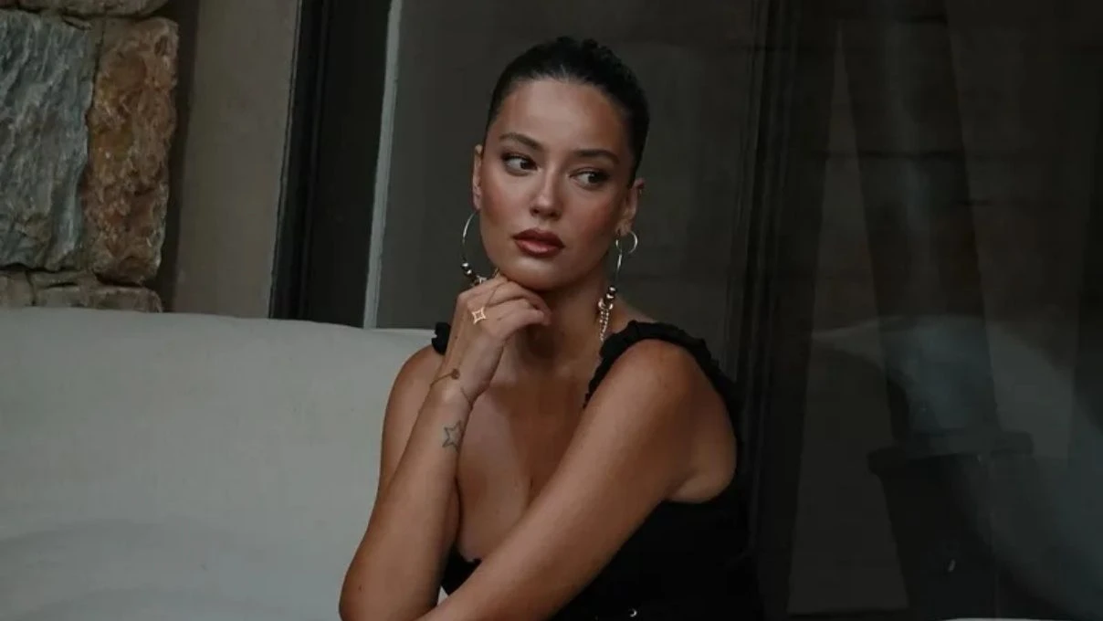 Pelin Akil eski eşi Anıl Altan'ın paylaşıp sildiği fotoğraf hakkında konuştu! "Mutlu olsun isterim"