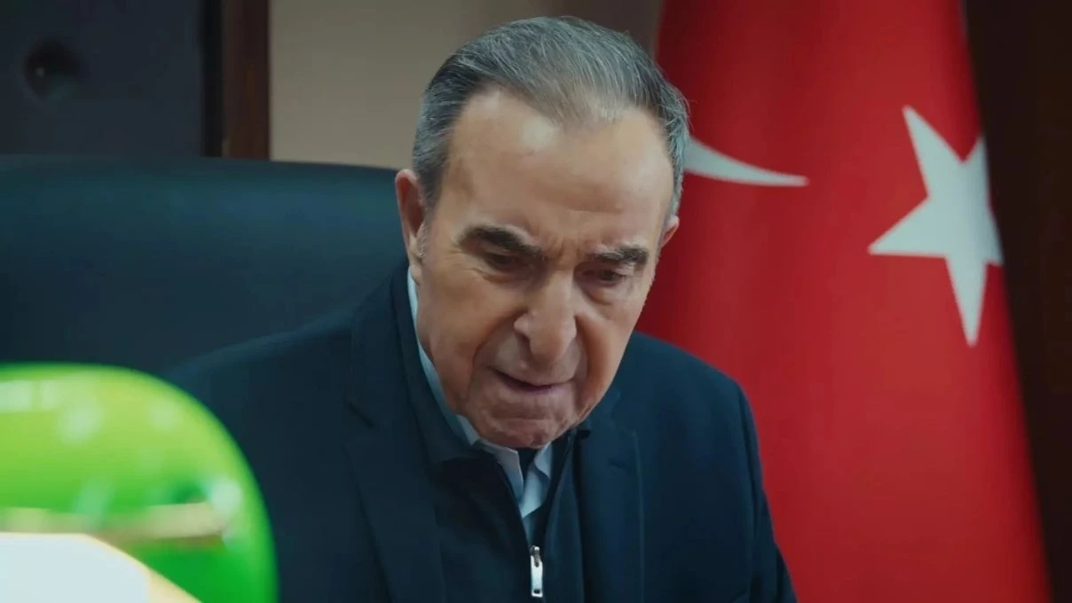 Arka Sokaklar Rıza Baba ölüyor mu? Rıza Baba’ya ne olacak? 7 Arka Sokaklar Rıza Baba ölüyor mu? Rıza Baba’ya ne olacak?