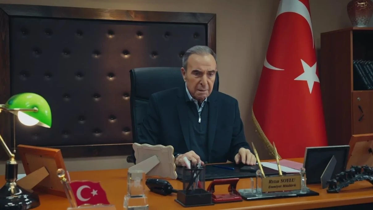 Arka Sokaklar Rıza Baba ölüyor mu? Rıza Baba’ya ne olacak? 6 Arka Sokaklar Rıza Baba ölüyor mu? Rıza Baba’ya ne olacak?