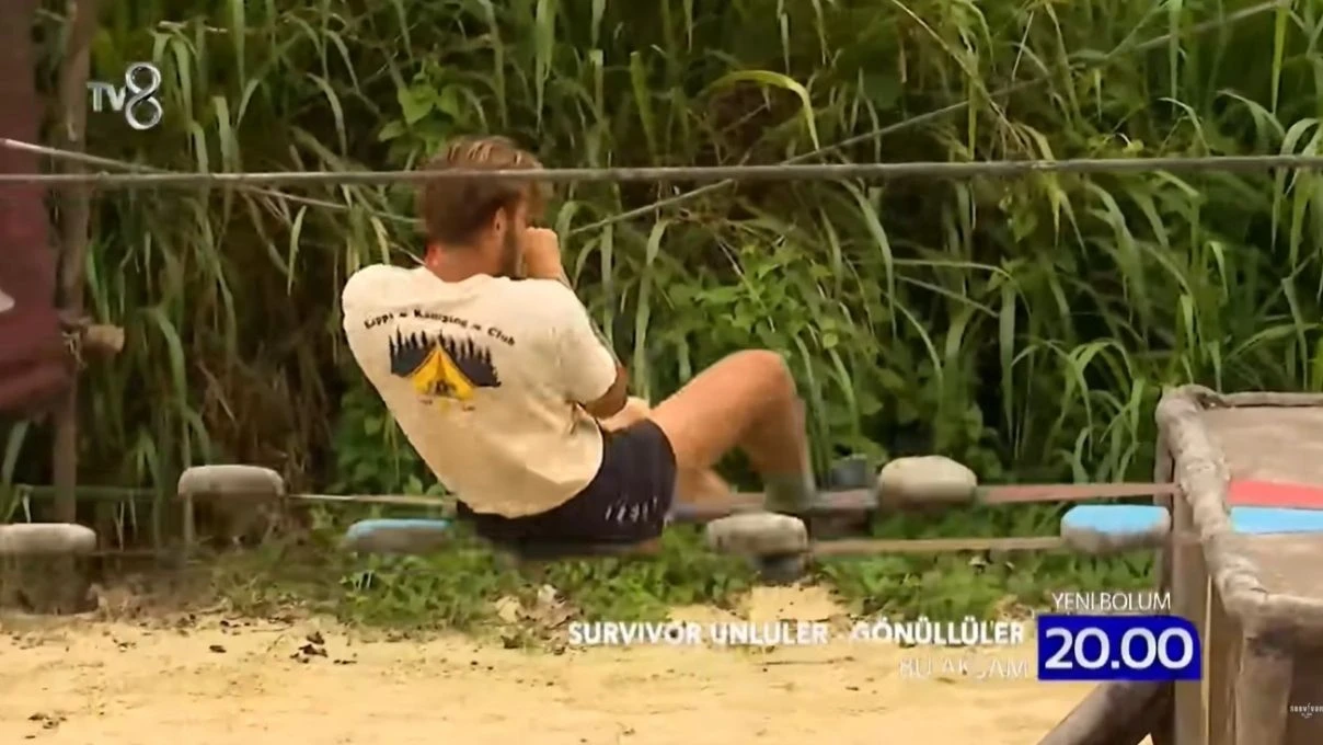 Survivor 4 Subat 2026 Unluler Gonulluler dokunulmazlik oyunu kim kazandi