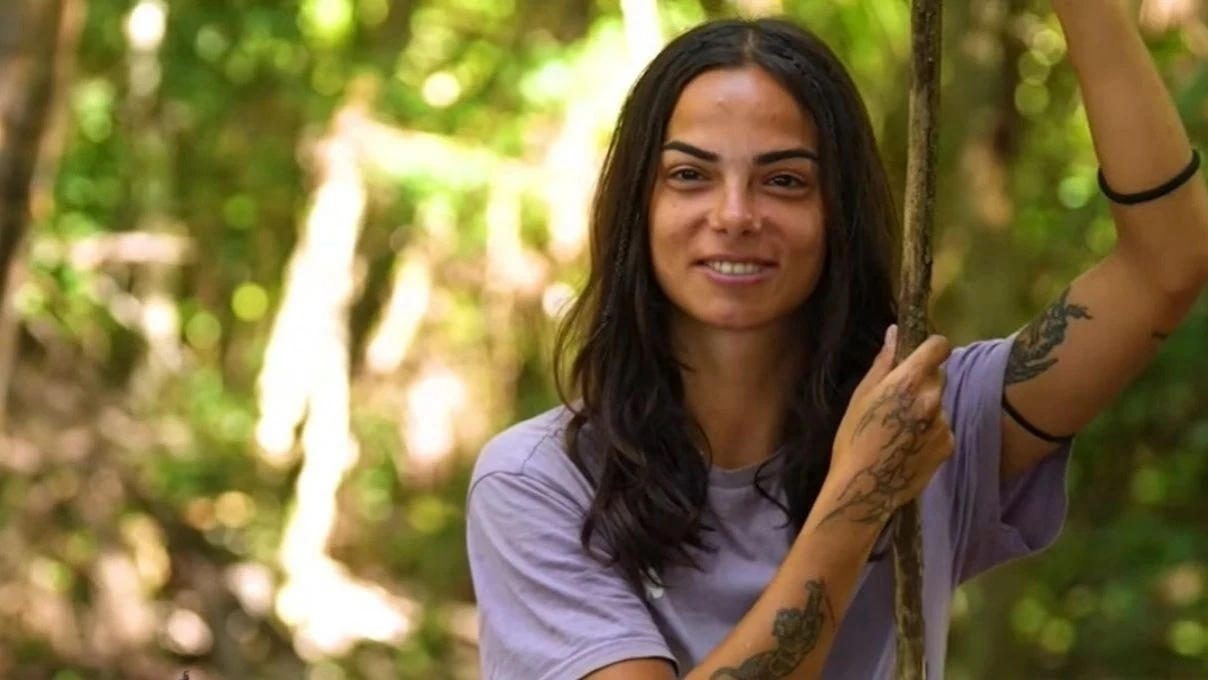 “Baba kız ilişkimiz hiç olmadı” demişti! Survivor Beyza Gemici babasından mektup geldiğini duyunca gözyaşlarına boğuldu! 
