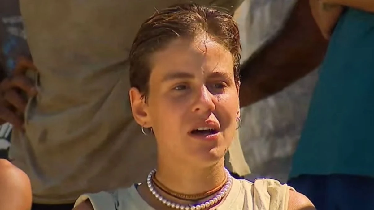 Survivor Linanin yurek burkan hayat hikayesi Iletisim odulu oncesi gozyaslarina boguldu