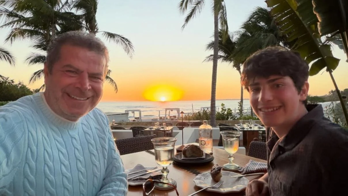 Gülşen Bubikoğlu’nun torunu Mavi kocaman oldu! Gazeteci babası Cüneyt Özdemir ile Meksika’da mahsur kalmıştıGülşen Bubikoğlu’nun torunu Mavi kocaman oldu! Gazeteci babası Cüneyt Özdemir ile Meksika’da mahsur kalmıştı