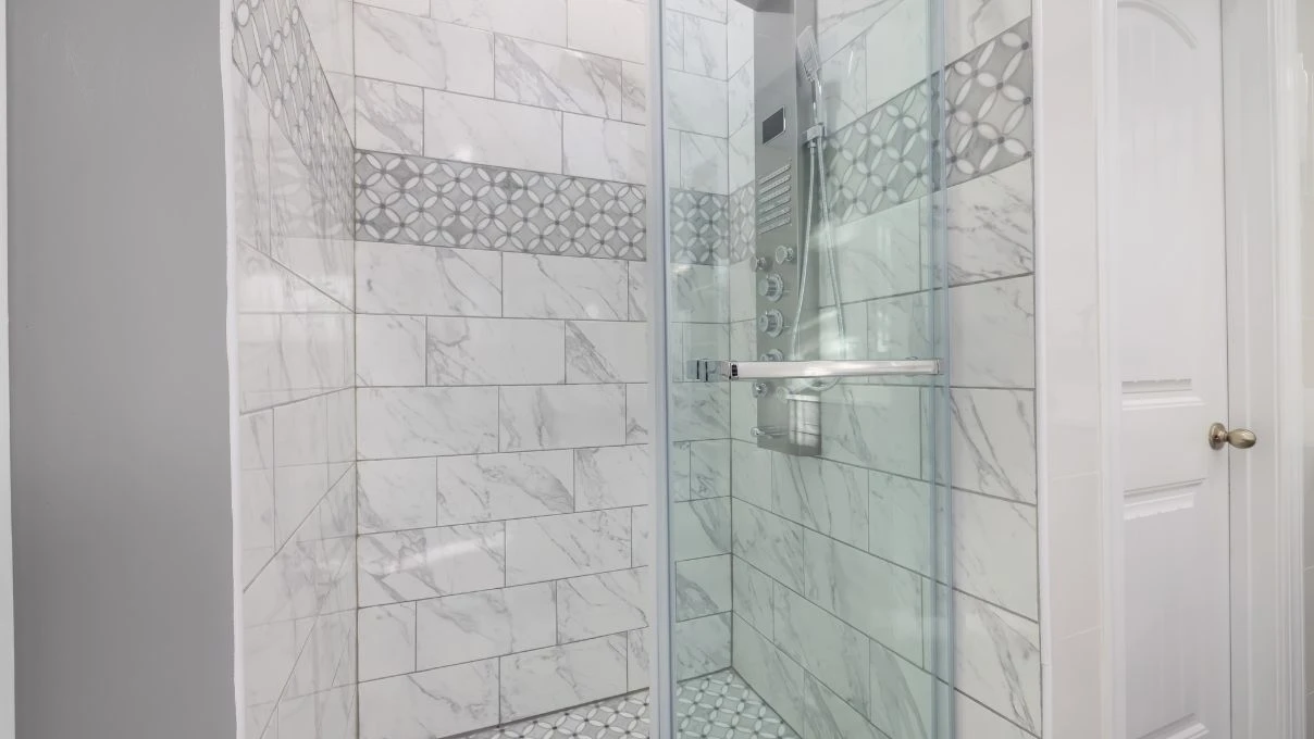 Duşa kabinlerde büyük tehlike! Birden patlayabilir