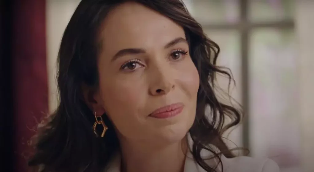 esra ronabar kimdir esra ronabar kac yasinda 14195917 1526 amp