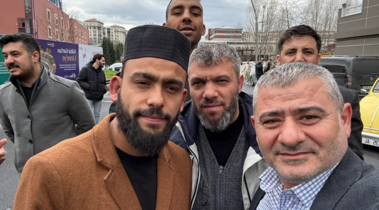 kabede hacılar hu der Allah ilahisini söyleyen kim