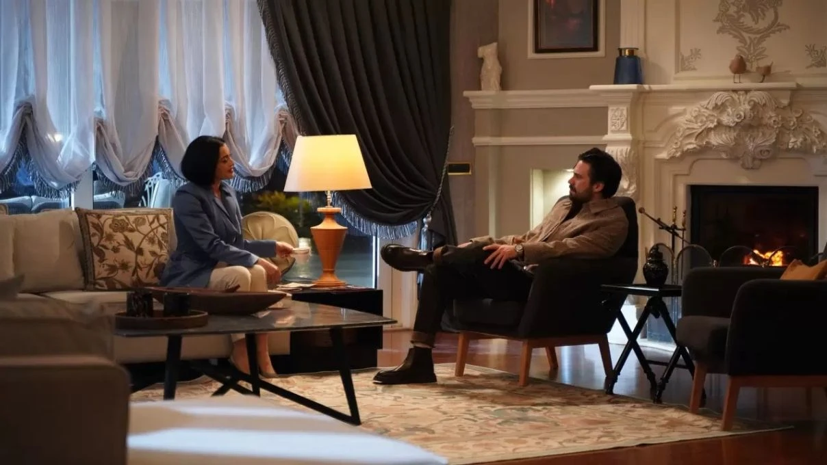 Mine Çayıroğlu kimdir, kaç yaşında? Mine Çayıroğlu hangi projelerde yer aldı?