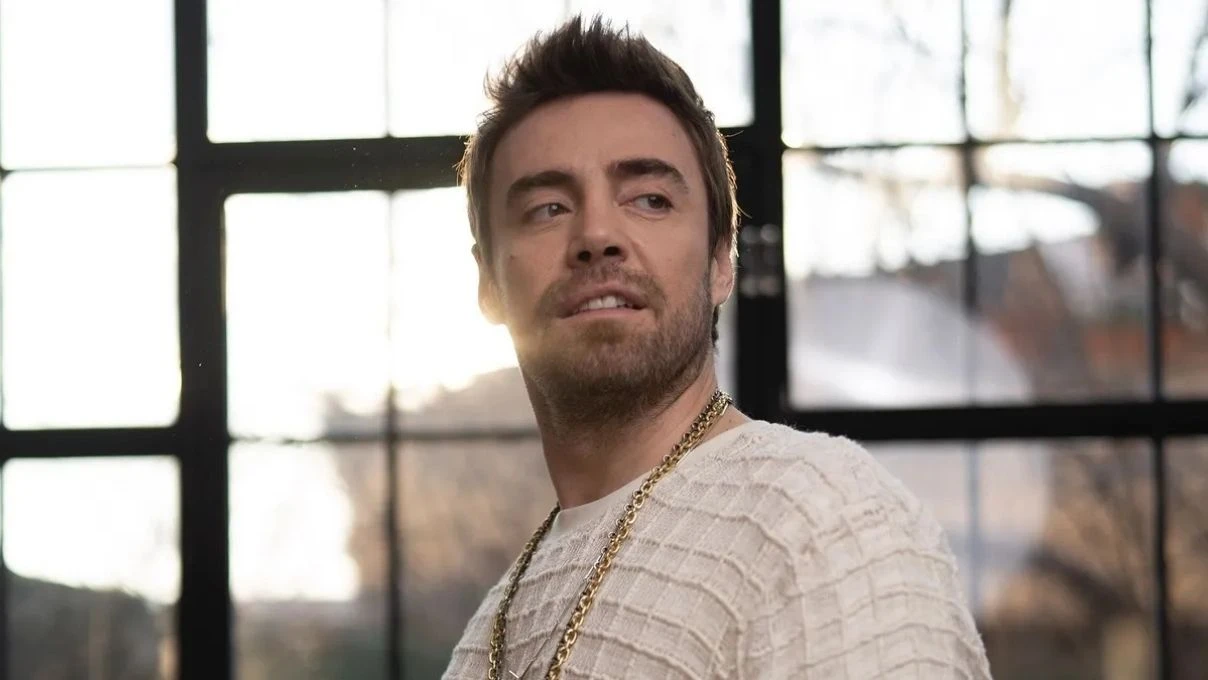 Murat Dalkılıç 12. burun ameliyatını oldu! Başarılı şarkıcı tekrardan 13. kez ameliyat olacak 4 Murat Dalkılıç 12. burun ameliyatını oldu! Başarılı şarkıcı tekrardan 13. kez ameliyat olacak