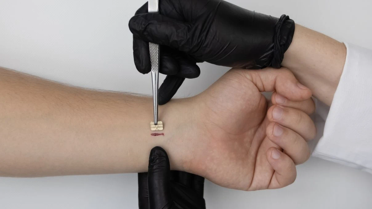 Evde kesik pansumanı nasıl yapılır? Açık yaraya pansuman yaparken nelere dikkat edilmeli?