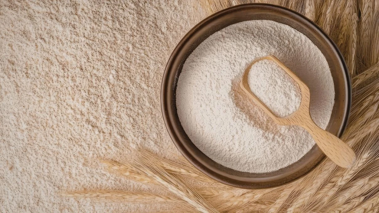 Büşra Çalışkan’dan altın değerinde maske! İçeriğiyle cildi parlatıyor