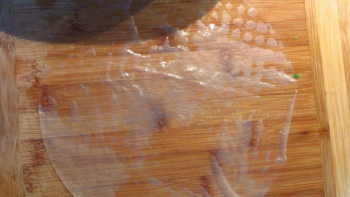 Evde kalan yeşilliklerle sağlıklı börek yapımı! Yufka ama başka yufka