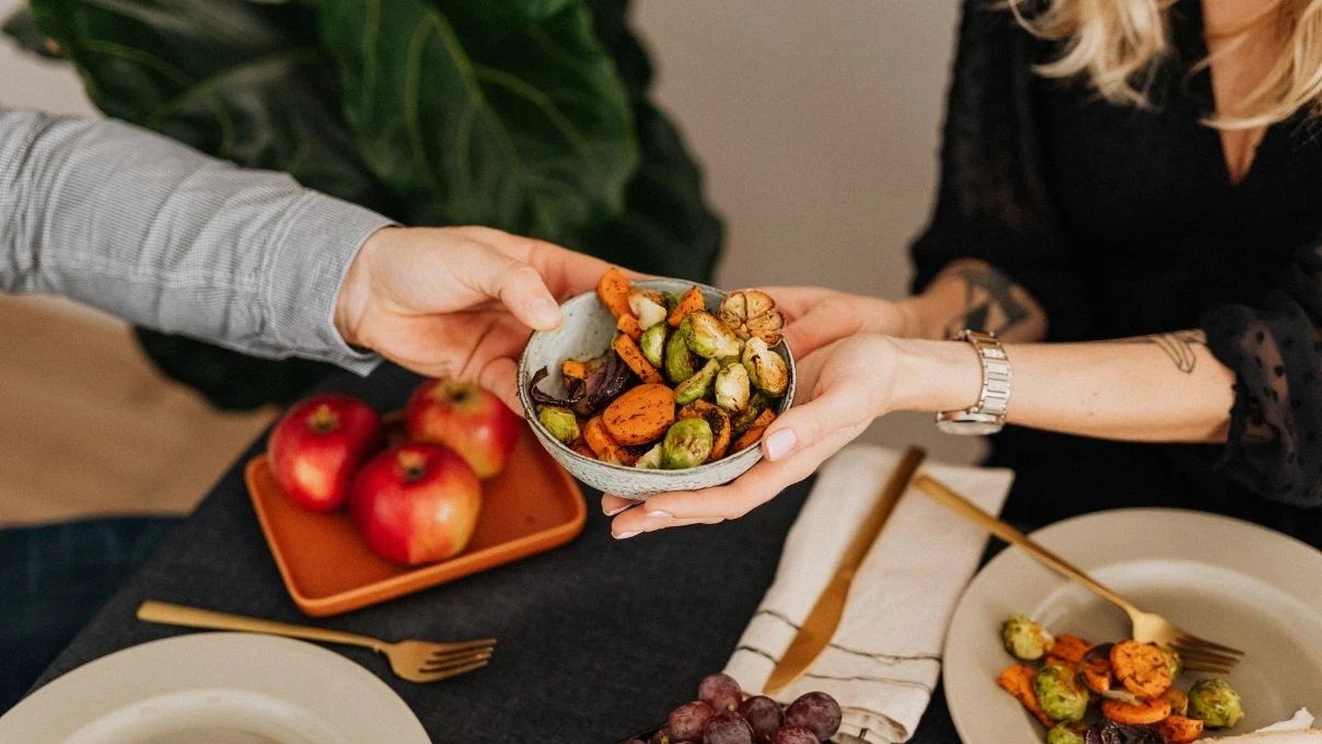 İftarda en çok yapılan hatalar! Uzman isimden kritik uyarılar