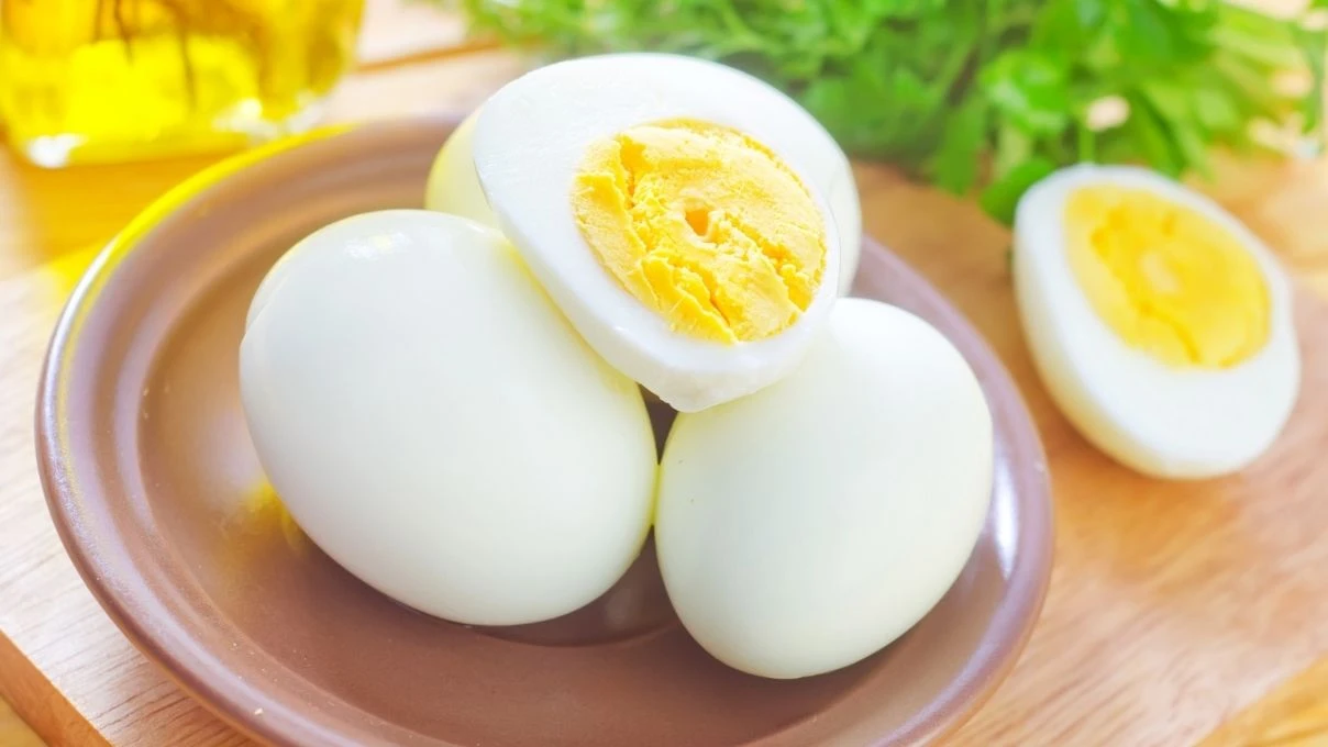 Sahurda yumurta mı, ekmek mi tok tutar? Ünlü diyetisyen önerdi 8 Sahurda yumurta mı, ekmek mi tok tutar? Ünlü diyetisyen önerdi