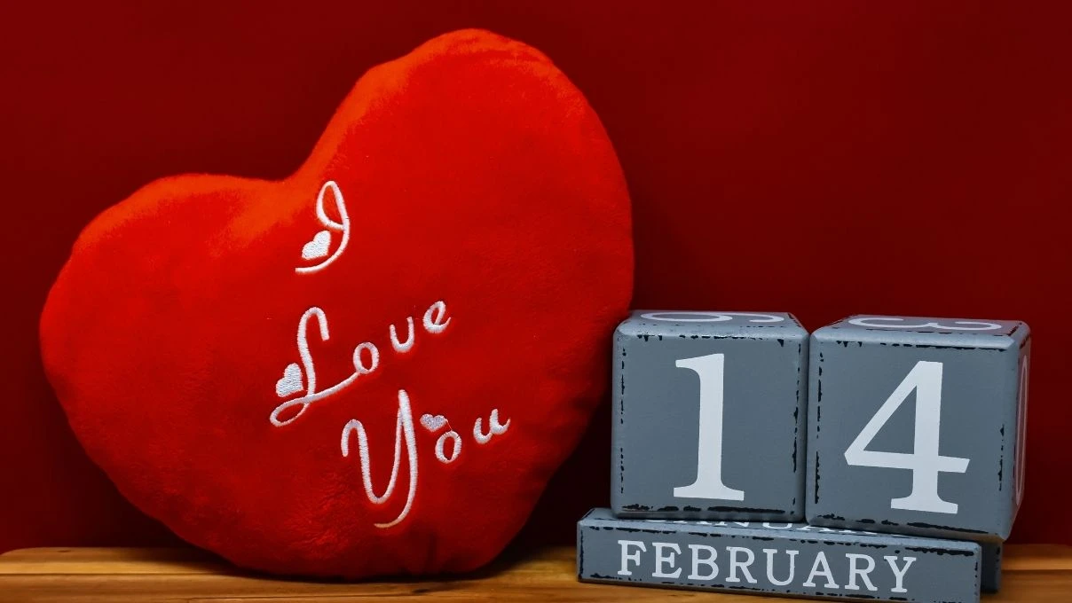 14 Şubat Sevgililer Günü: Aşk mı, ticaret mi? Araştırmalar bakın ne diyor