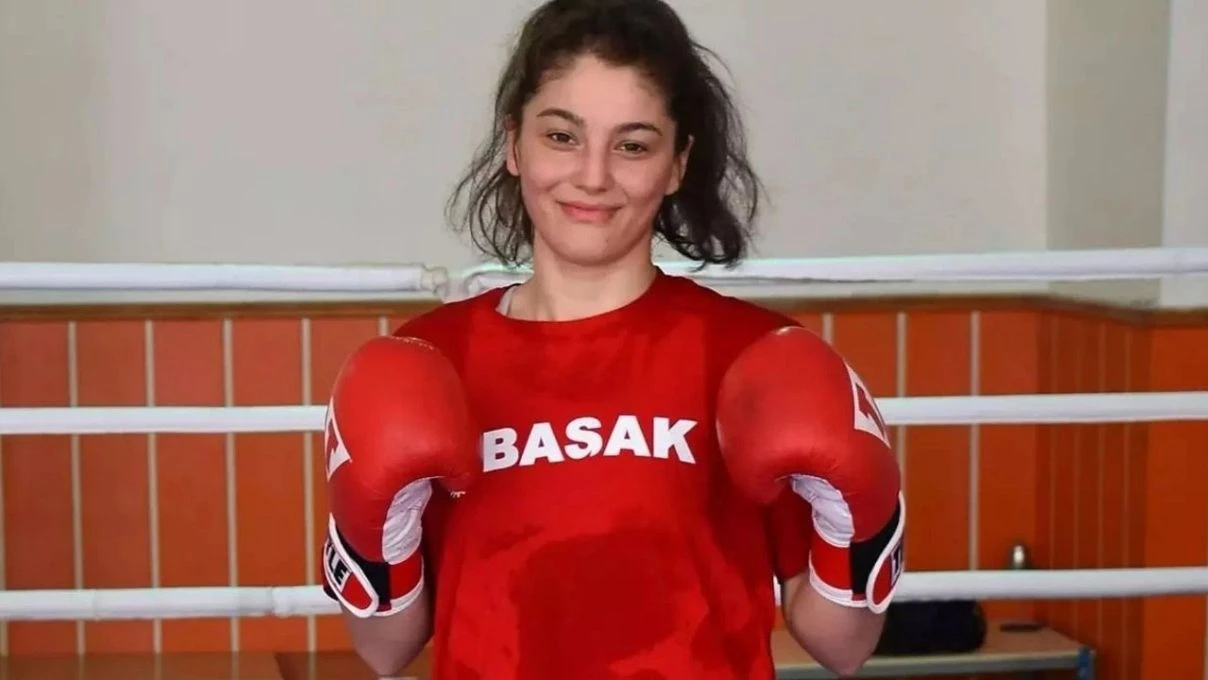 Nagihan Survivor 2026 diskalifiye edilecek mi? Survivor 2026 Seren Ay’ın kolu mu kırıldı? 