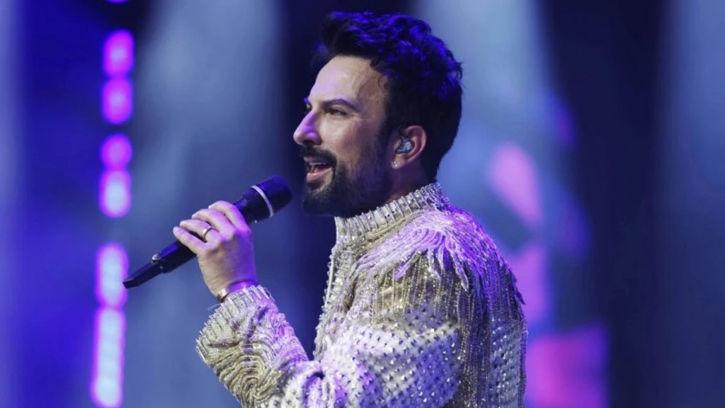 Tarkan’dan rekor kıran 10 konser! Seyirci akımına uğradı, samimi açıklamalar yaptı