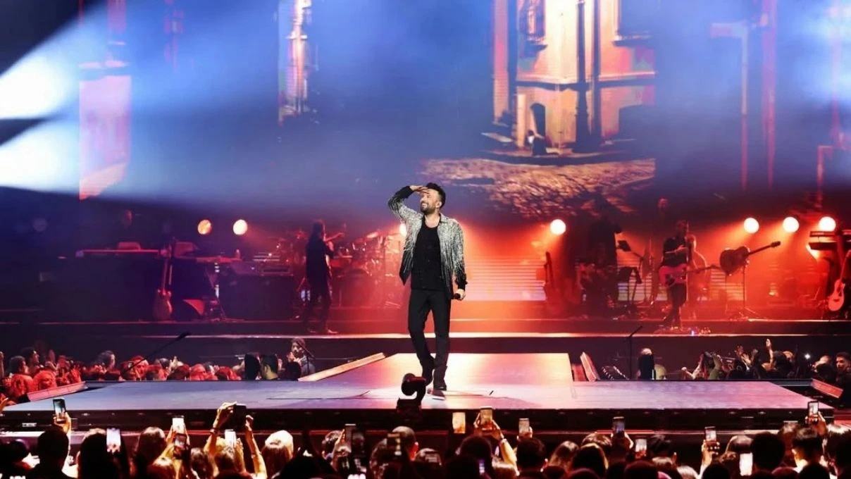 Tarkan’dan rekor kıran 10 konser! Seyirci akımına uğradı, samimi açıklamalar yaptı