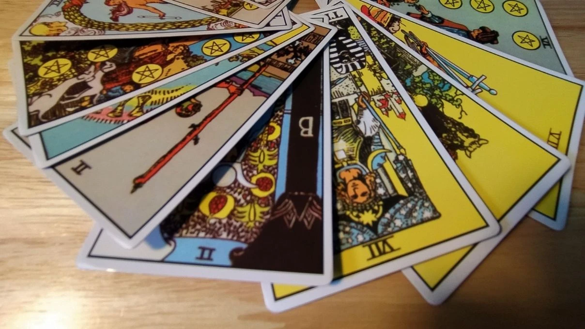 Günlük tarot kart açılımı 20 Şubat 2026! Sezgileri pratik olarak eyleme dökmek için hayal kurun 4 Günlük tarot kart açılımı 20 Şubat 2026! Sezgileri pratik olarak eyleme dökmek için hayal kurun