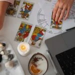 Günlük tarot kart açılımı 20 Şubat 2026! Sezgileri pratik olarak eyleme dökmek için hayal kurun