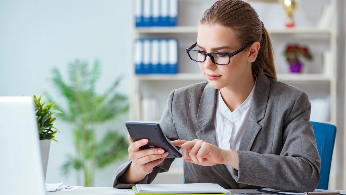 yatirim yapan kadin 6