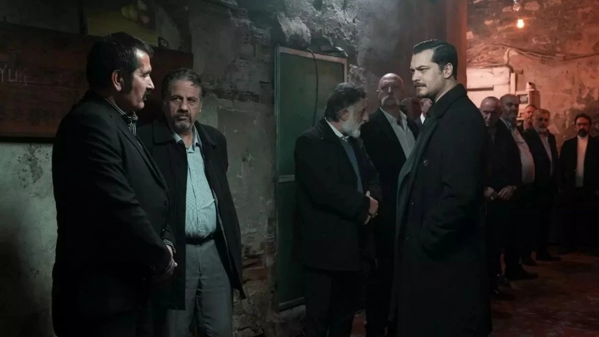 Yeraltı zirveyi kaptı! Eşref Rüya tahtından oldu