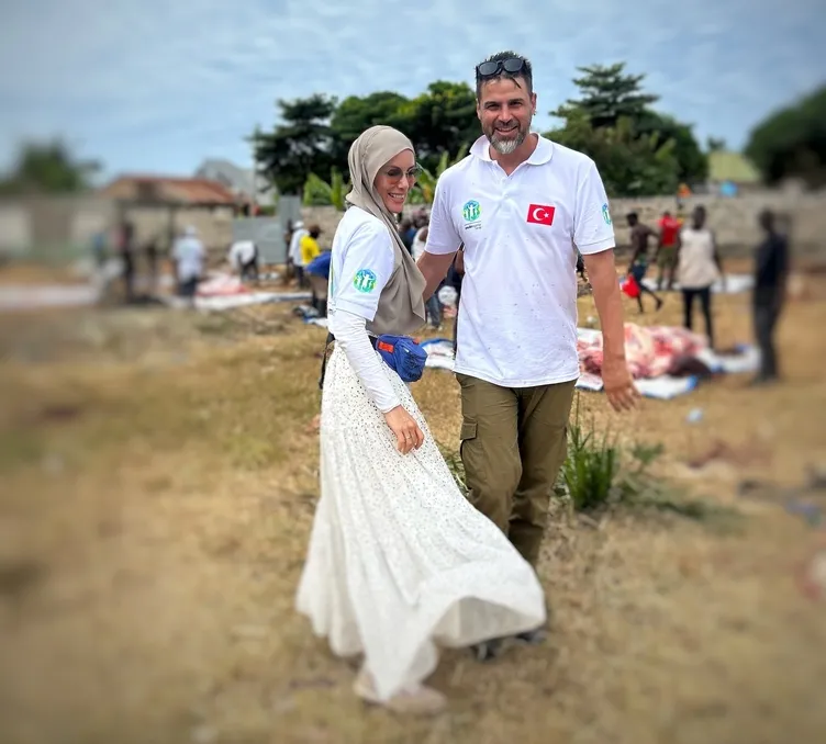 Reshad Strik'ten Gamze Özçelik açıklaması! Nasıl tanıştıkları ortaya çıktı 18 0x0 gamze ozcelik esi reshad strik ile fotograf paylasti begeni yagmuruna tutuldu 1740386494020