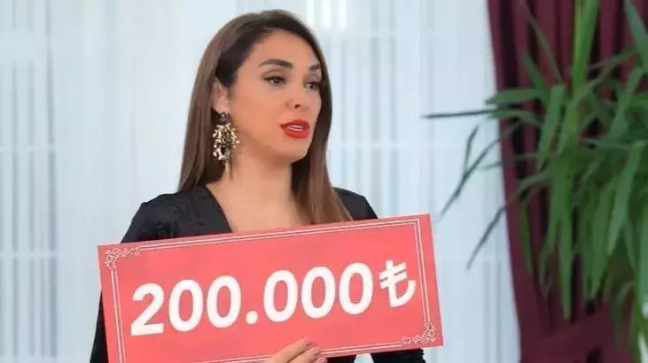 Yemekteyiz Çağla Karaca kimdir, kaç yaşında? Zuhal Topal'la Yemekteyiz Çağla mesleği nedir? 9 69a1440ec202702b6e28f994