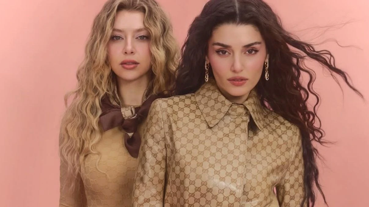 Hande Erçel ve Gamze Erçel’in fotoğrafları gündem oldu! Kız kardeşler güzellikleriyle dikkat çekti