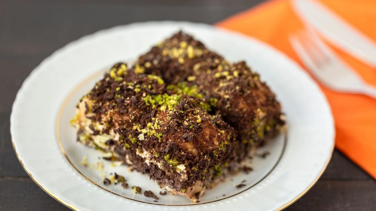 Güllaçtan soğuk baklava tarifi! 1 kilo soğuk baklava kaç kişiye yeter?