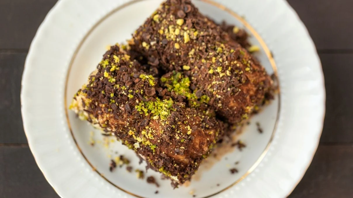 Güllaçtan soğuk baklava tarifi! 1 kilo soğuk baklava kaç kişiye yeter?