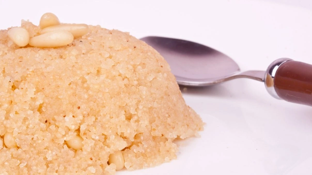 Osmanlı saray mutfaklarından çıkıp çay sohbetlerine gelen irmik tatlısı tarifi! Kıvamına bayılacaksınız 8 Osmanlı saray mutfaklarından çıkıp çay sohbetlerine gelen irmik tatlısı tarifi! Kıvamına bayılacaksınız