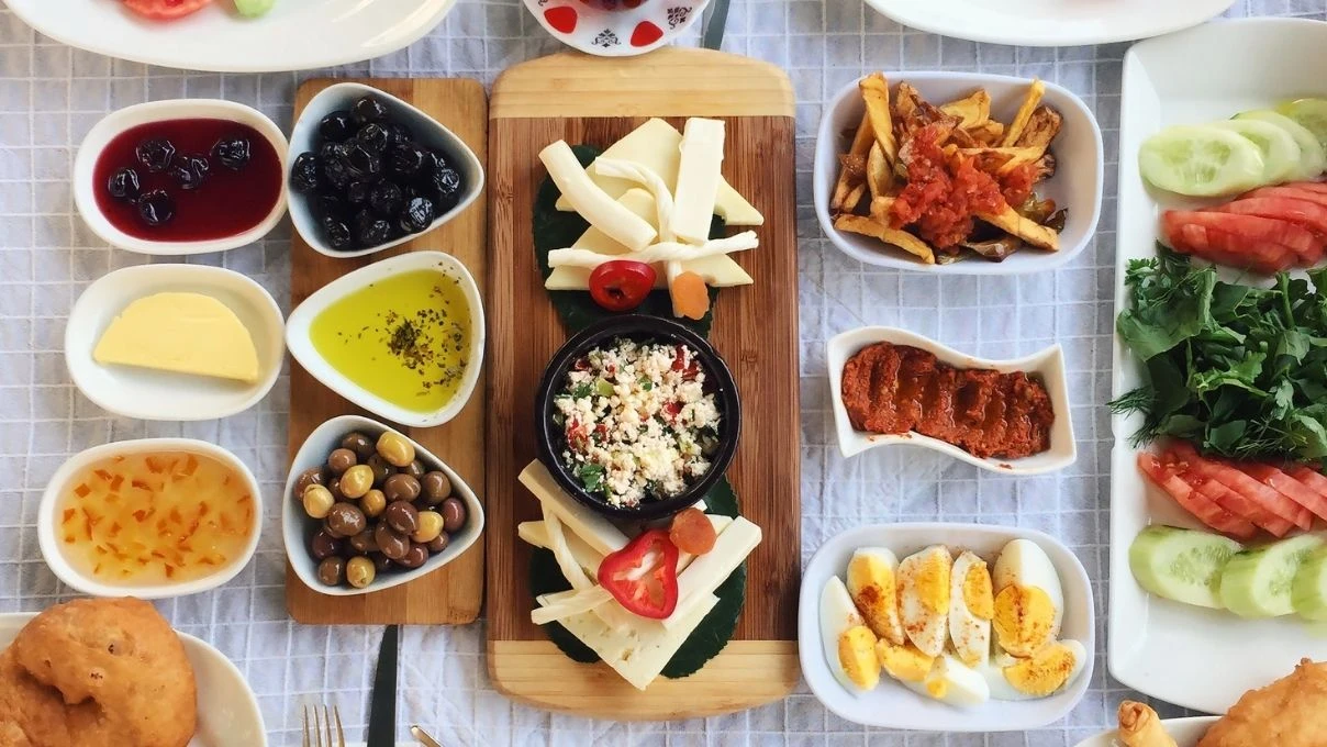 Bayram sabahı kilo almadan yapacağınız muhteşem kahvaltı! Metabolizma dostu tarif