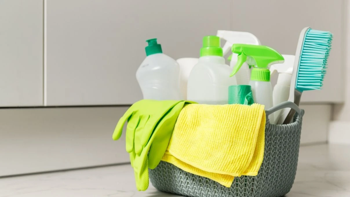 Kayınvalideyi bile etkileyecek bayram evi hazırlığı! 2 saatte evi pırıl pırıl yapan yöntem