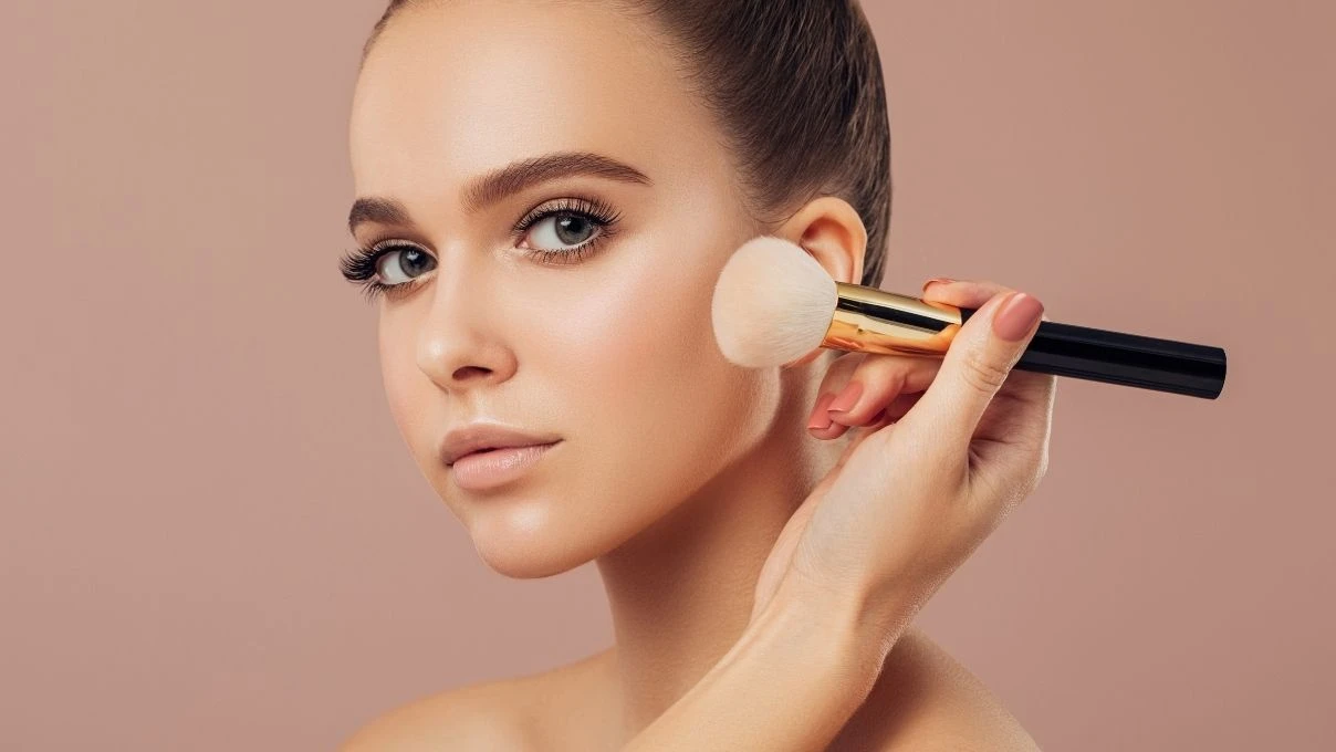 Kapatıcıları çöpe atın! Kendi göz altı aydınlatıcınızı yapın