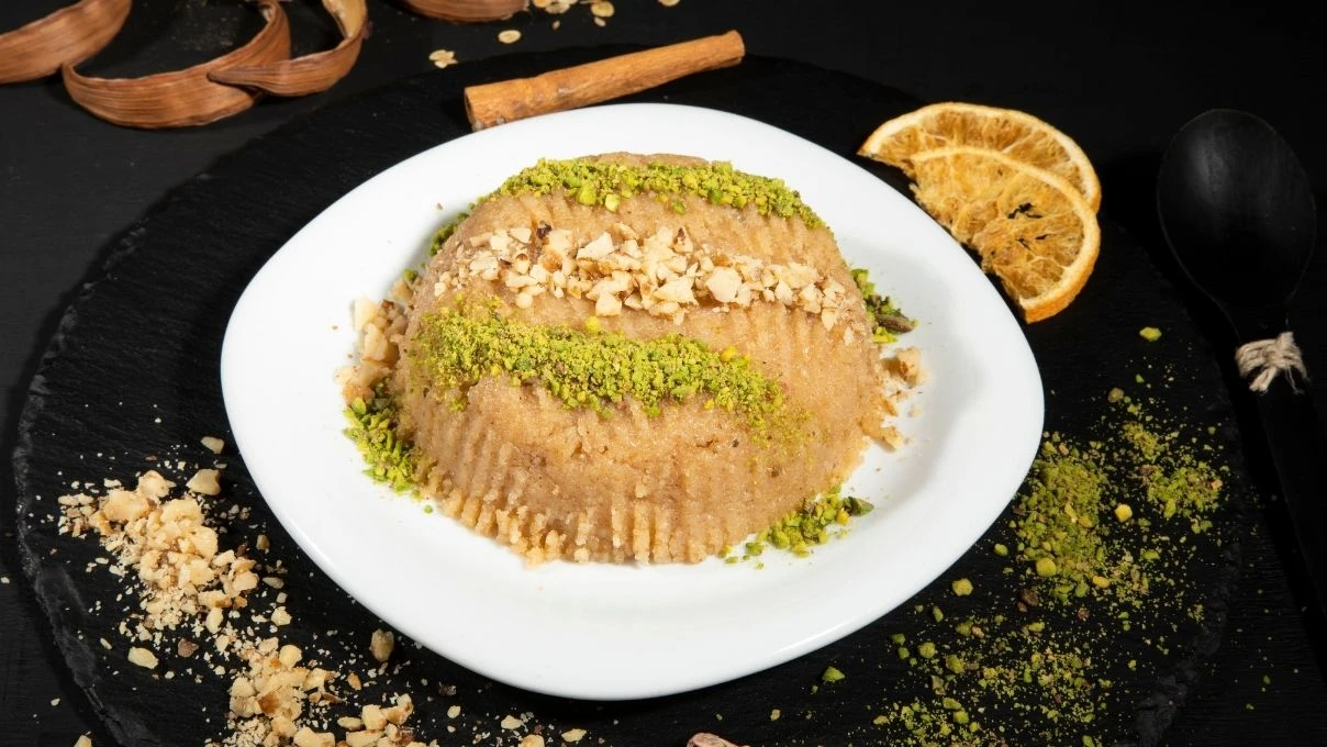 Osmanlı saray mutfaklarından çıkıp çay sohbetlerine gelen irmik tatlısı tarifi! Kıvamına bayılacaksınız 9 Osmanlı saray mutfaklarından çıkıp çay sohbetlerine gelen irmik tatlısı tarifi! Kıvamına bayılacaksınız