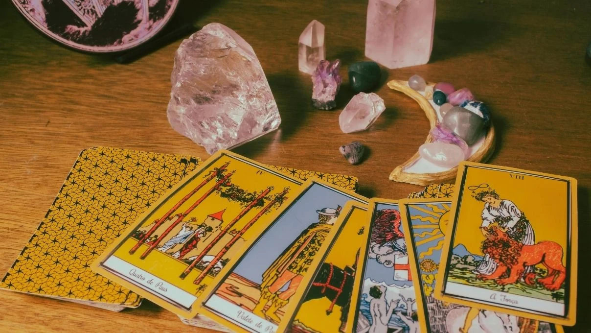 Günlük tarot kart açılımı 14 Mart 2026! Uyumlar bu hafta oldukça güçlü