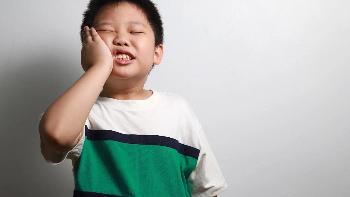 Çocuklardaki diş ağrısına dikkat! Çürüyüp çürüyüp dökülmeye son 7 Çocuklardaki diş ağrısına dikkat! Çürüyüp çürüyüp dökülmeye son