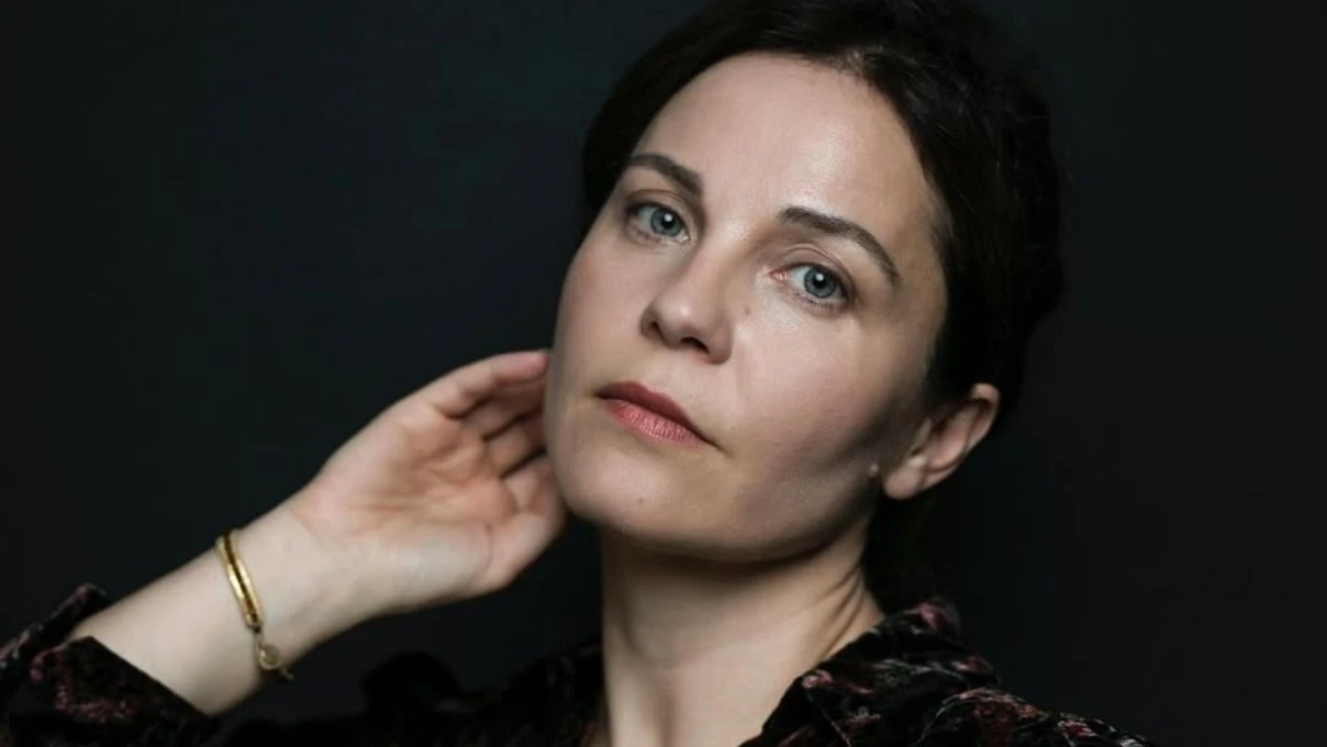 Tülin Özen kimdir, kaç yaşında? Tülin Özen hangi projelerde rol aldı? 5 Tülin Özen kimdir, kaç yaşında? Tülin Özen hangi projelerde rol aldı?