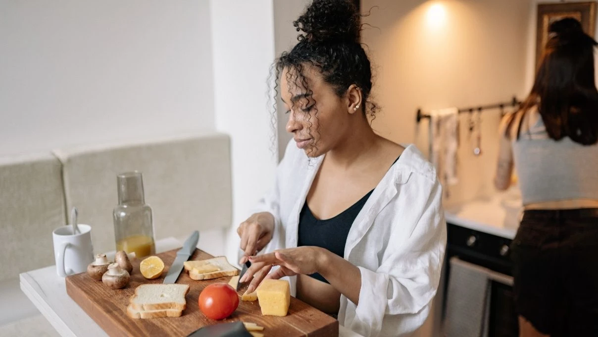 Mutfakta herkesin yaptığı büyük hata! Meğer böyle yapılmalıymış 4 Mutfakta herkesin yaptığı büyük hata! Meğer böyle yapılmalıymış