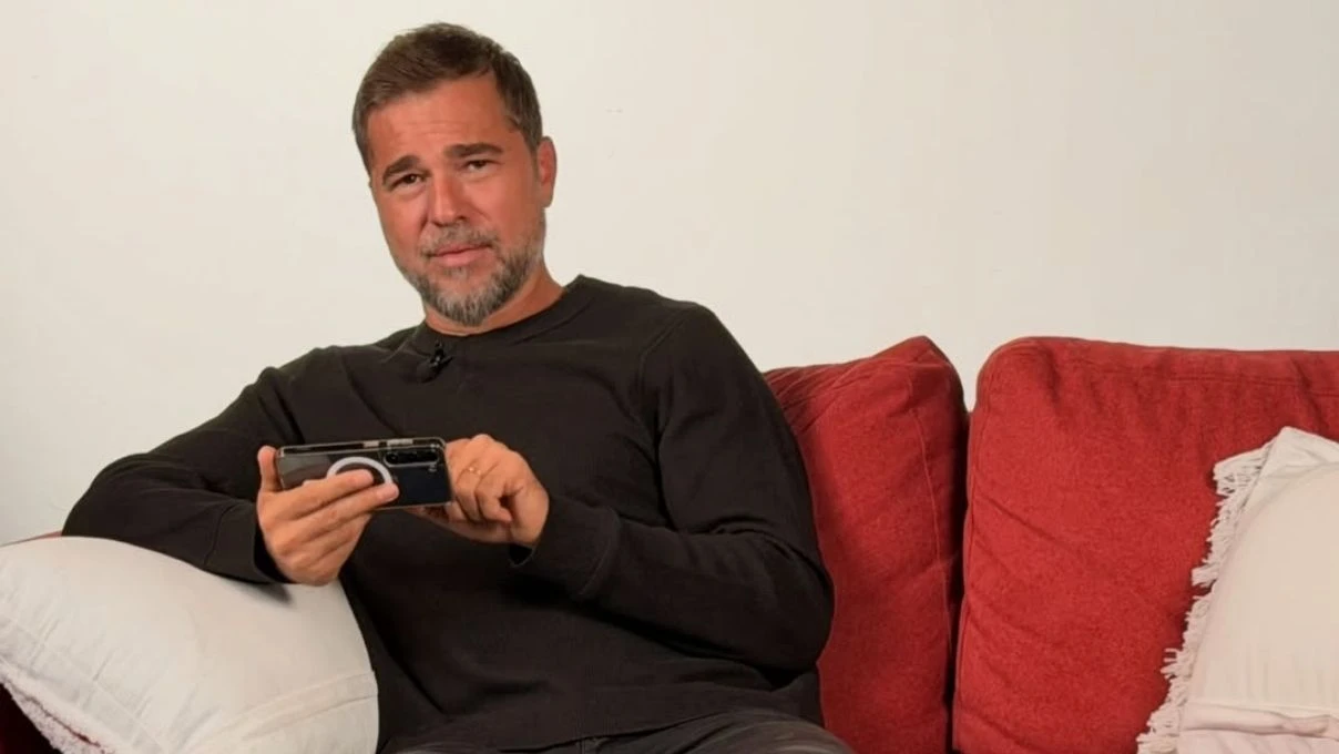 Engin Altan Düzyatan’ın serveti dudak uçuklattı! Ünlü oyuncu dolar zengini çıktı 6 Engin Altan Düzyatan’ın serveti dudak uçuklattı! Ünlü oyuncu dolar zengini çıktı