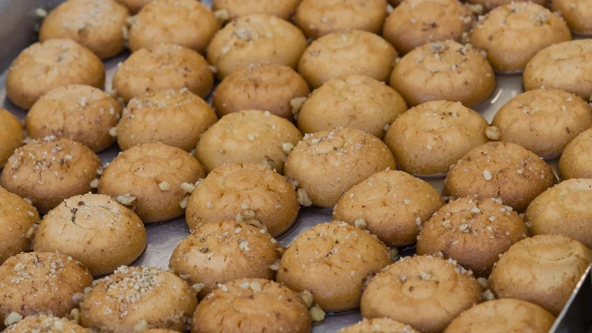 Ramazan Bayramı’nın yeni gözdesi brakana tatlısı! Bol şerbetiyle baklavaya rakip