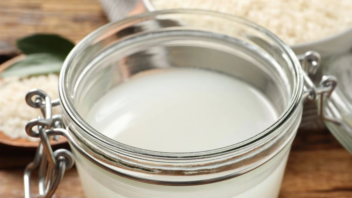 Pirinç suyuna para vermeyin! Evde 5 dakikada yapın