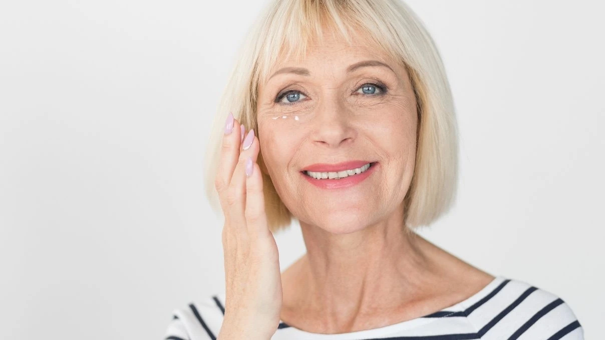 Yüzüne bunu sürenler botoksa gerek duymuyor! Evde doğal yöntem