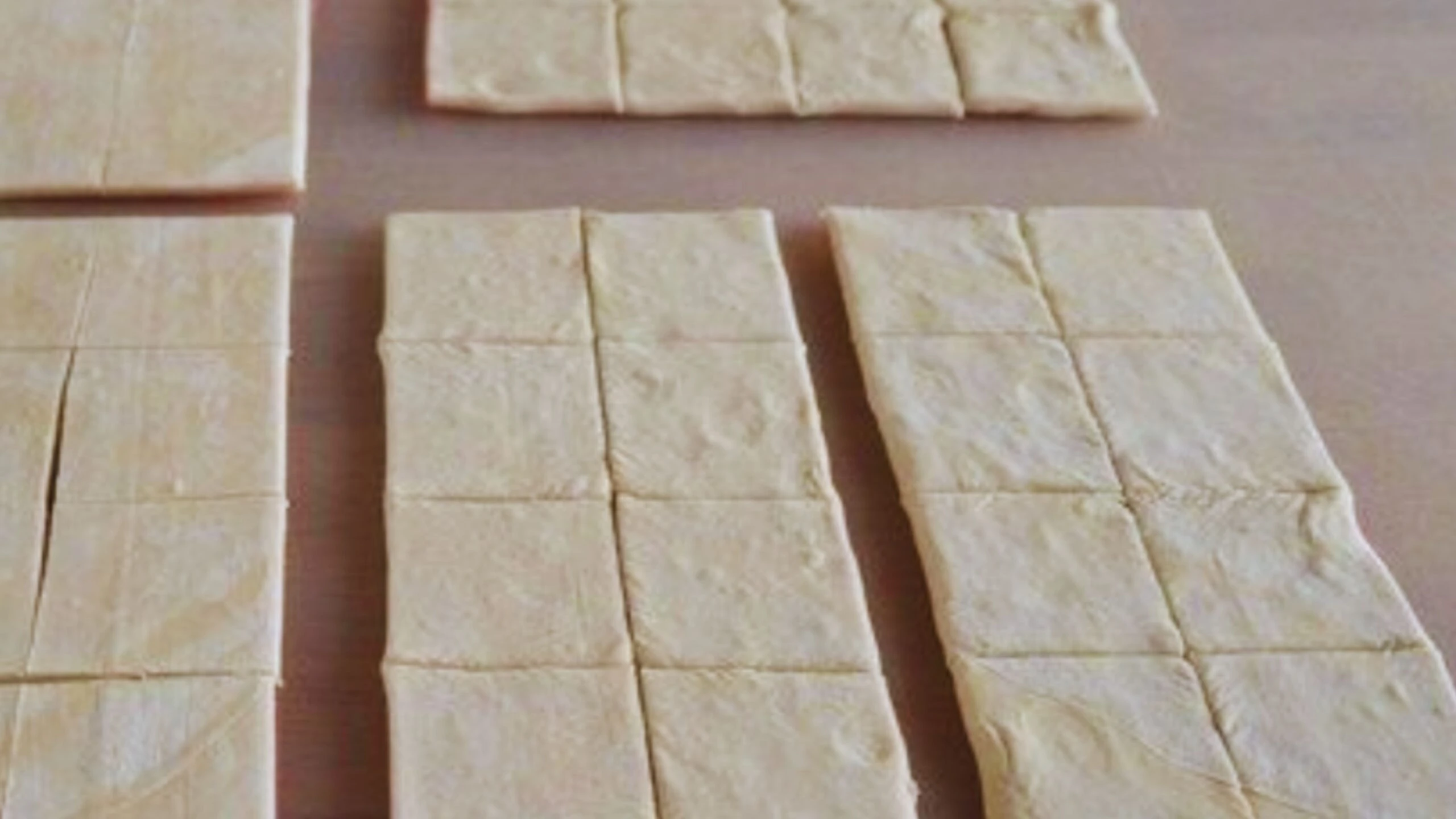 Üşengeçler için Şef Burak Kaya'dan milföy mantı! Bu tarife bayılmaya hazır olun 5 Adsiz tasarim 49 scaled